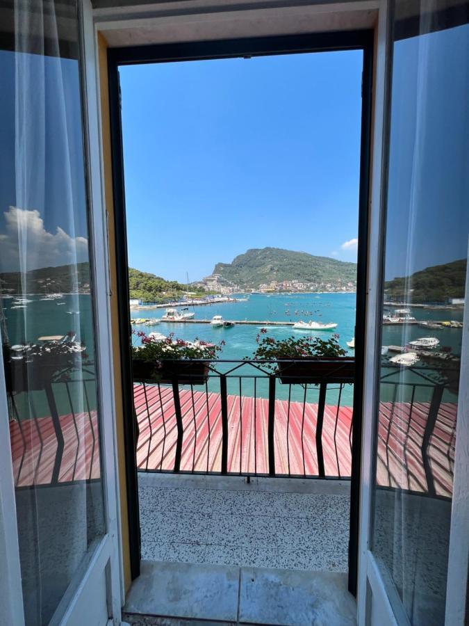 Locanda Lorena Hotel Porto Venere Exterior photo