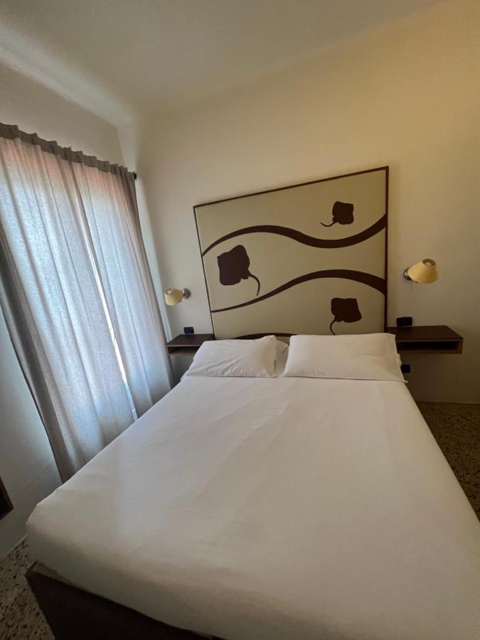 Locanda Lorena Hotel Porto Venere Exterior photo