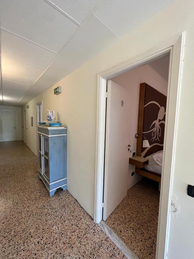 Locanda Lorena Hotel Porto Venere Exterior photo