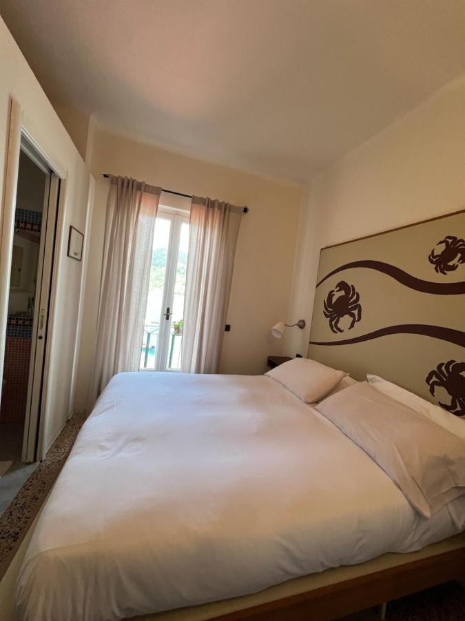 Locanda Lorena Hotel Porto Venere Exterior photo